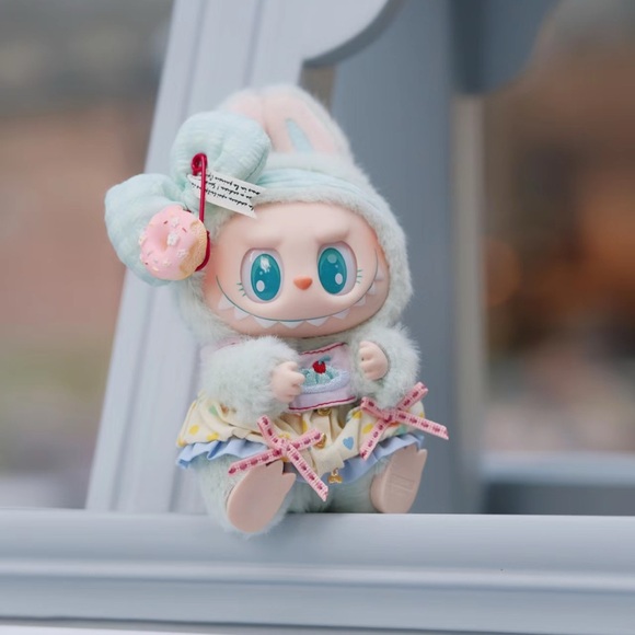 Labubu clothes - Picture 2 of 3